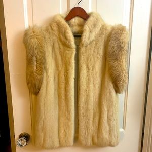 Fur vest